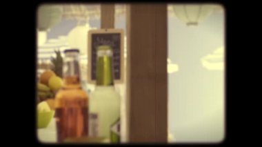 Plaj bar vintage çekim neşeli kızlar