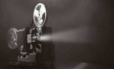 Vintage film projektörü ve film gösterimi