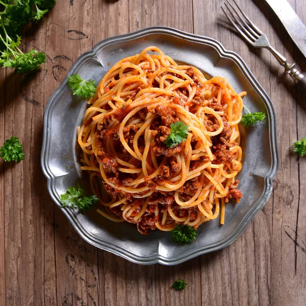 Utsökt spaghetti bolognese — Stockfoto