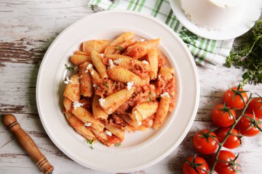 Ricotta soslu makarna