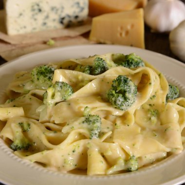 Lezzetli pappardelle makarna