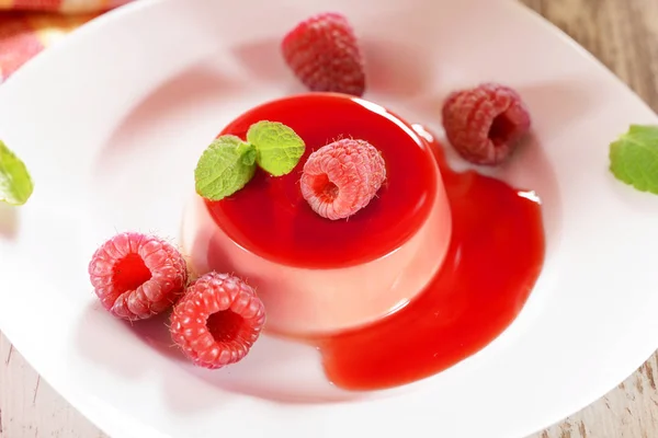 Panna cotta dessert with raspberries — Stock Photo, Image