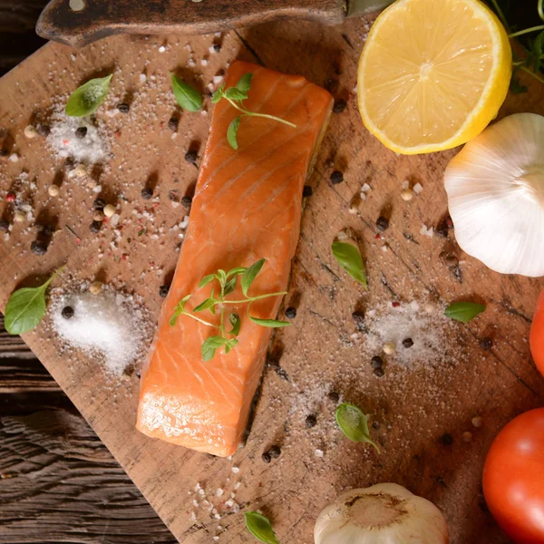 Rebanada de salmón ahumado — Foto de Stock