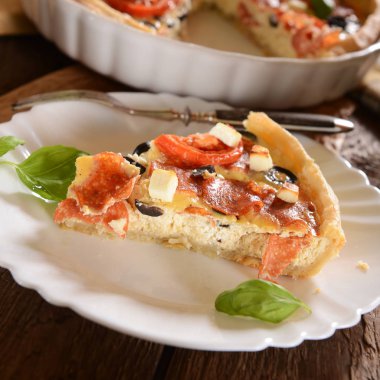 Lezzetli ev yapımı kiş