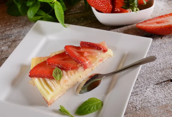 Piece Delicious Homemade Strawberry Tart — Stock Photo, Image