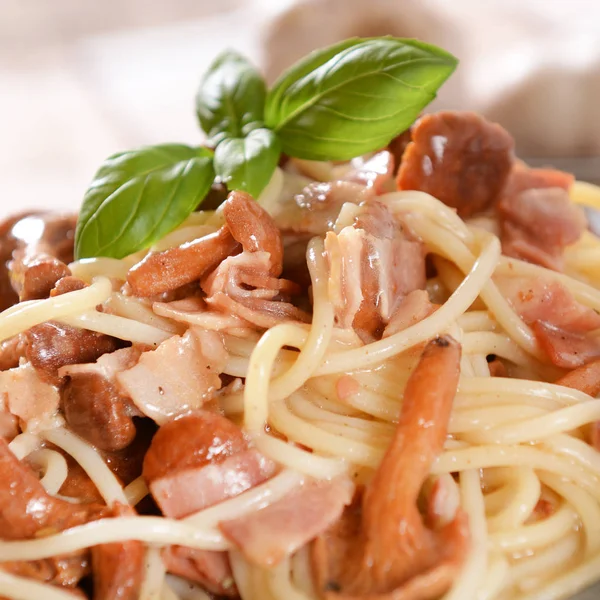 Delicious Spaghetti Pasta Chanterelles Close View — Stock Photo, Image