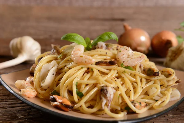 Delicious Spaghetti Pasta Seafood Plate — Stock Photo, Image