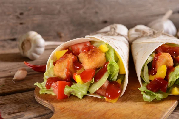 Homemade tortillas with meat and vegetables — Stock Image Homemade Tortillas Meat Vegetables Royalty Free Stock Photos