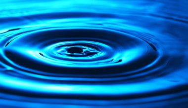 Mavi su dalgalar görünümünü kapat