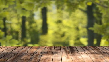 Görüntü montages boş ahşap tablo