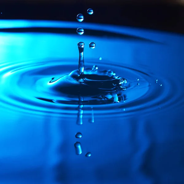 Vista Vicino Delle Onde Sull Acqua Blu — Foto Stock