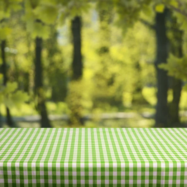 Empty Table Checkered Tablecloth Display Montages — Stock Photo, Image