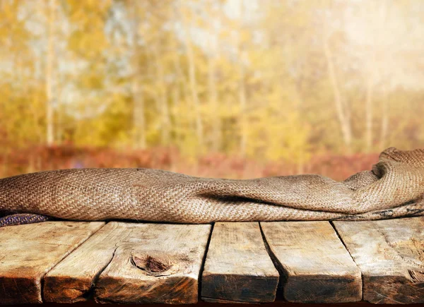 Tavolo Legno Vuoto Display Montaggi — Foto Stock