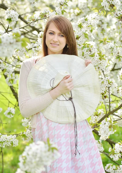 Beautiful Young Woman Posing Spring Garden — Stock Photo, Image