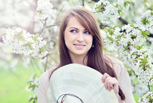 Portrait Beautiful Young Woman Spring Garden — Stock Photo, Image