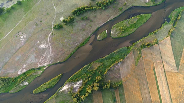 Воздушный Вид Красивый Летний Пейзаж Рекой — стоковое фото