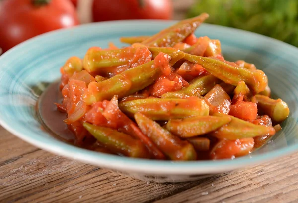 Läckra Okra Skålen Med Tomater Traditionella Grekiska Rumänska Bulgariska Och — Stockfoto