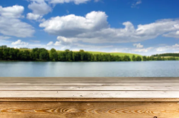 Mesa Madera Vacía Con Fondo Natural —  Fotos de Stock