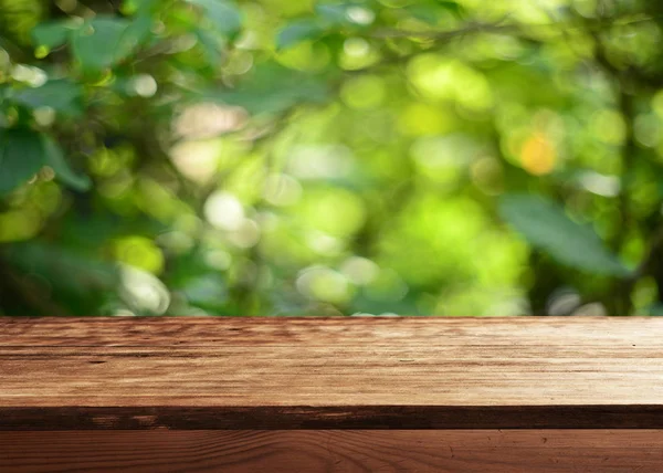 Mesa Madera Vacía Con Fondo Natural Borroso — Foto de Stock