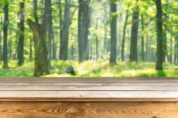 Tom Träbord Med Suddig Naturliga Bakgrund — Stockfoto