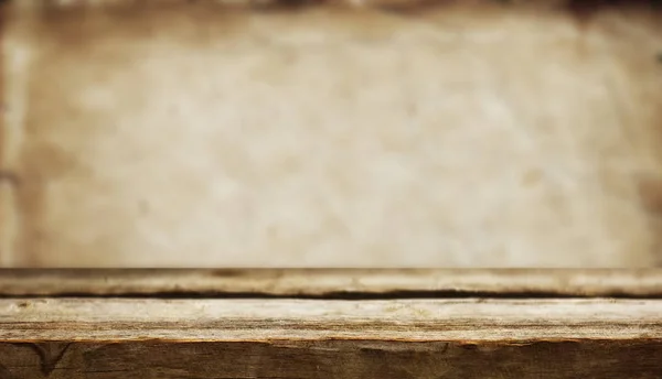 Пустой Деревянный Стол Размытым Фоном — стоковое фото