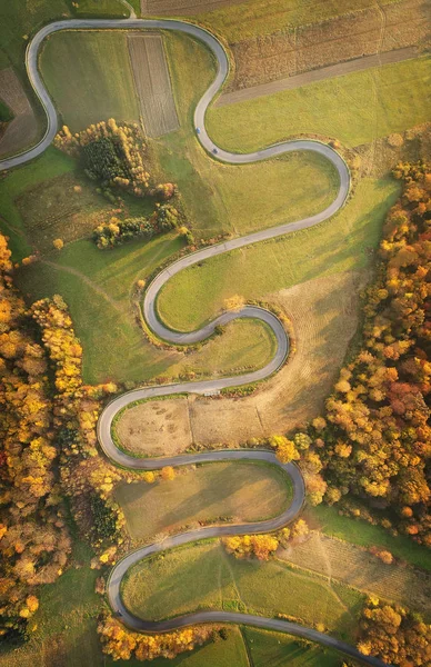 Aerial View Curvy Road Autimnal Scenery — Stock Photo, Image