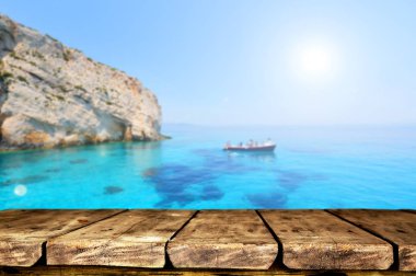 boş tahta masa arkaplanı