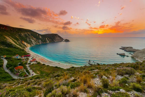 Hermosa Puesta Sol Sobre Playa Mediterránea —  Fotos de Stock