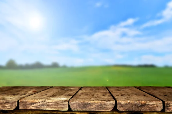 Mesa Madera Vacía Con Fondo Natural Borroso —  Fotos de Stock