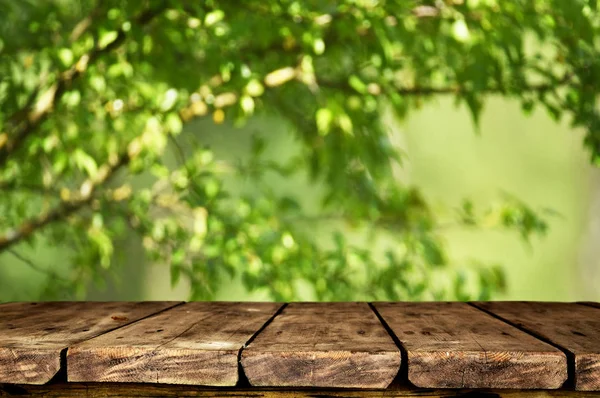 Tom Träbord Med Suddig Naturliga Bakgrund — Stockfoto