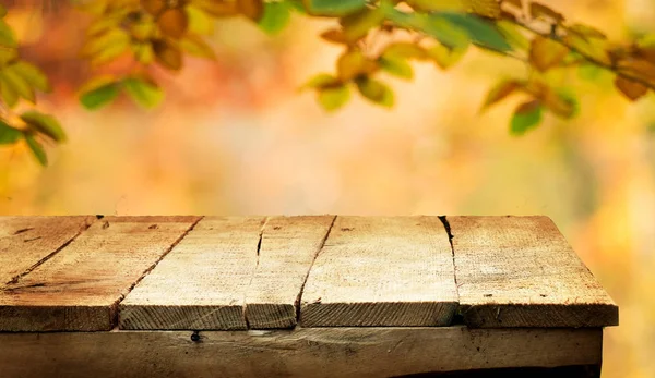 Mesa Vacía Con Fondo Borroso Otoño — Foto de Stock