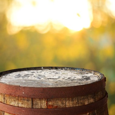 Varil üstünde için arka plan olarak montages görüntüle