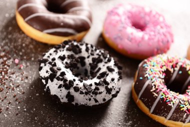 Tatlı ve lezzetli çörekler görünümünü kapat