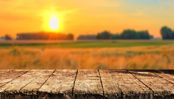 Lege Houten Tafel Met Wazig Natrural Achtergrond — Stockfoto