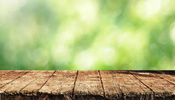 Mesa Madera Vacía Con Fondo Natrural Borroso — Foto de Stock