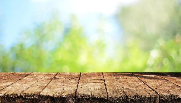 Prázdnou Dřevěný Stůl Rozmazané Pozadí Přírodní — Stock fotografie