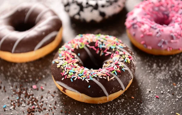 Vue Rapprochée Des Beignets Doux Savoureux — Photo