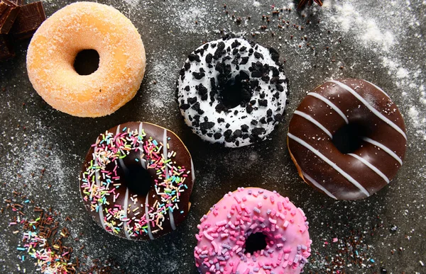 Vue Rapprochée Des Beignets Doux Savoureux — Photo