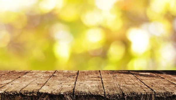 Table Bois Vide Avec Fond Naturel Flou — Photo