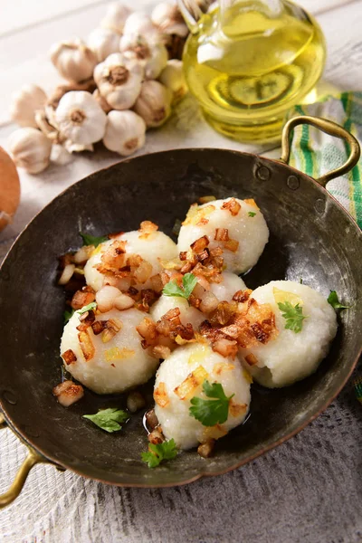 Meat Stuffed Potato Dumplings Fried Onion Greaves Top — Stock Photo, Image