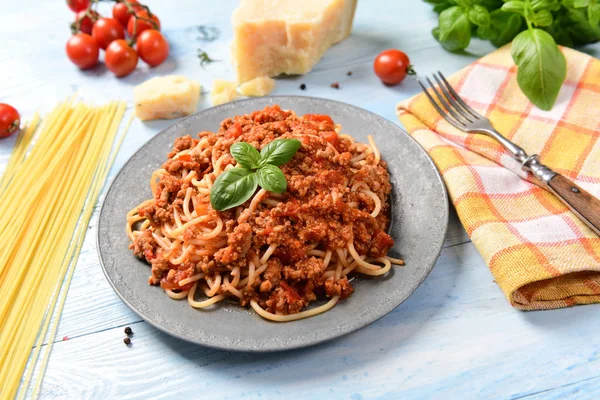 Gustosi Spaghetti Fatti Casa Bolognese Vicino — Foto Stock