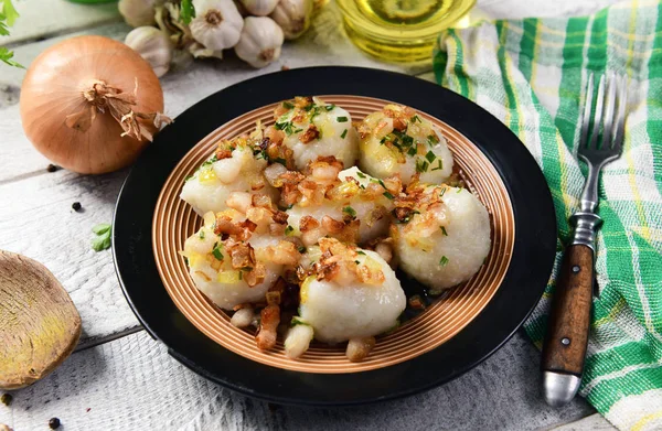 Meat Stuffed Potato Dumplings Fried Onion Greaves Top — Stock Photo, Image