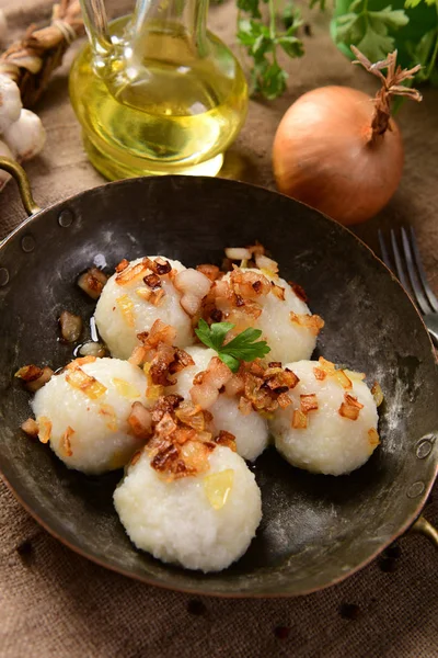 Meat Stuffed Potato Dumplings Fried Onion Greaves Top — Stock Photo, Image