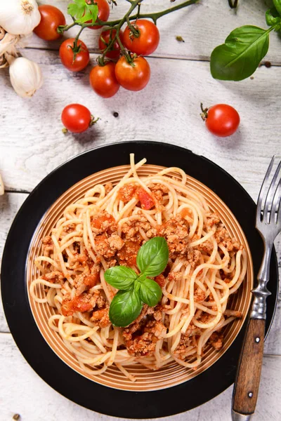 Вкусные Домашние Спагетти Болоньезе Крупным Планом — стоковое фото