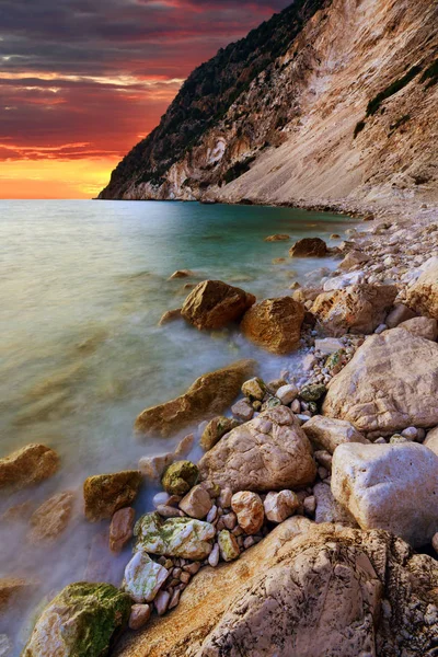 美丽的日落在地中海 长曝光照片 — 图库照片