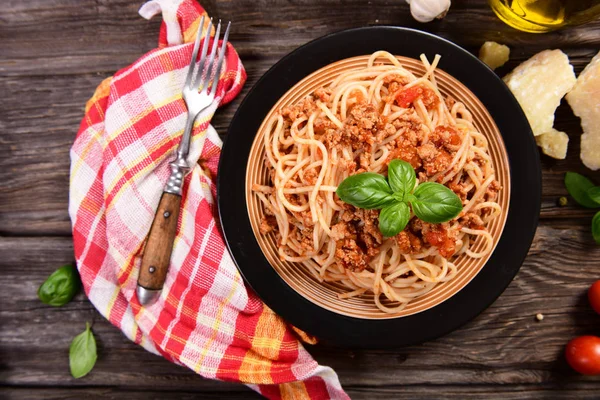 Sabroso Spaghetti Boloñés Casero Primer Plano —  Fotos de Stock