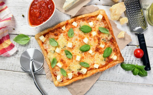 Delicious Homemade Four Cheese Pizza — Stock Photo, Image