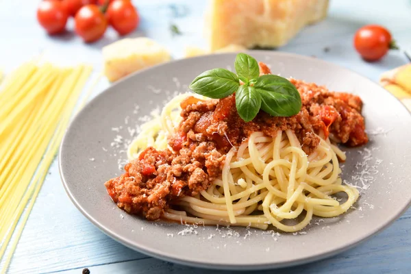 Sabroso Spaghetti Boloñés Casero Primer Plano —  Fotos de Stock