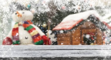 Noel arka plan ile boş ahşap masa