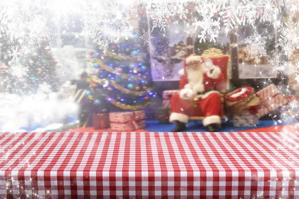 クリスマスの背景 空の木製テーブル — ストック写真